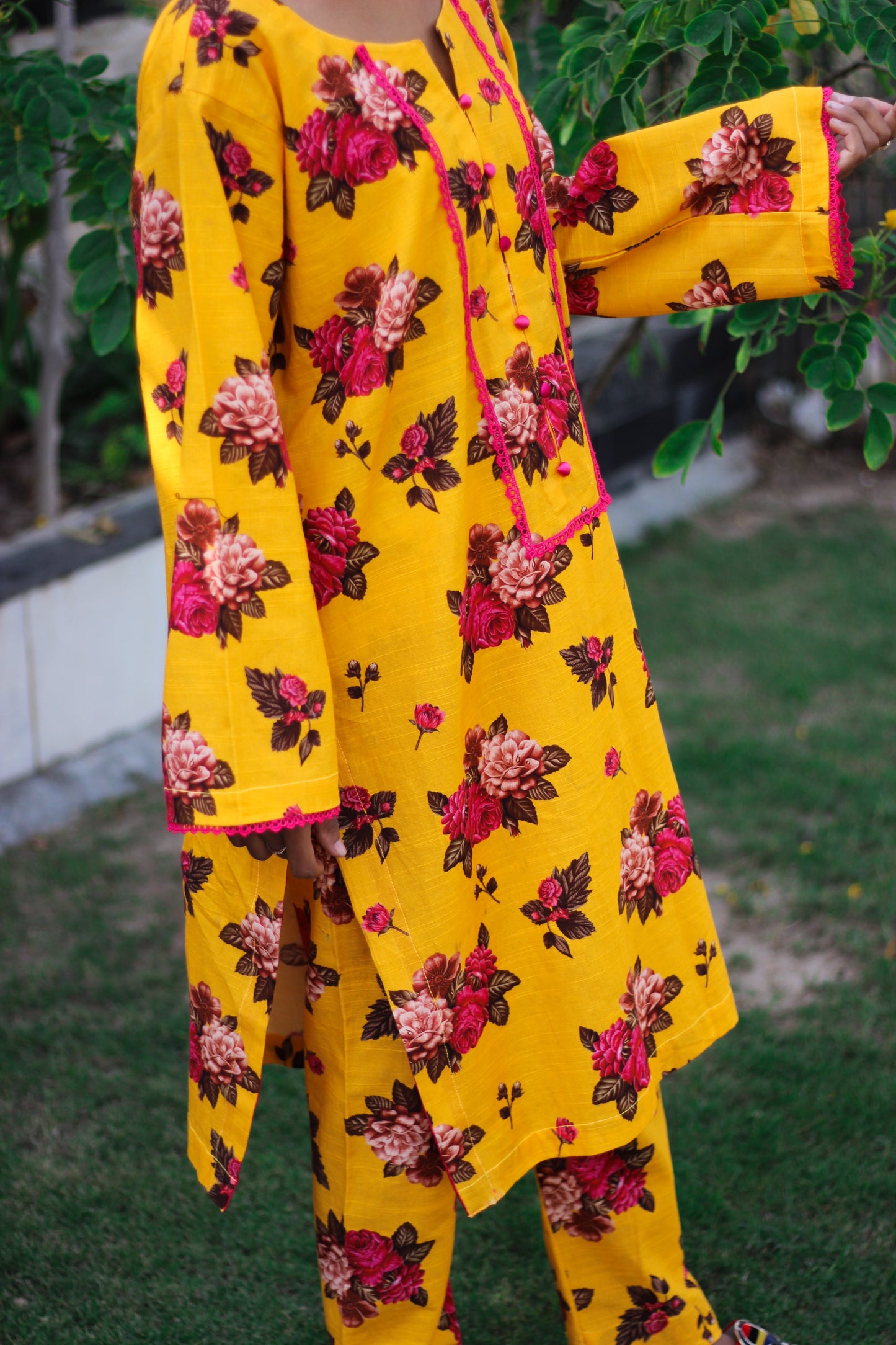 2 piece printed khadar Stitched Suit